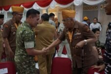 Pangdam XIX Tuanku Tambusai menghadiri ramah tamah veteran di Gedung Daerah Pauh Janggi Pekanbaru.