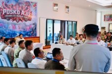 Mendagri Tito Dampingi Prabowo Bahas Penanganan Karhutla Kalteng