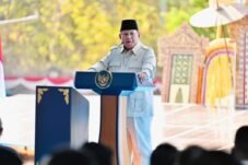 Presiden Prabowo menyampaikan pesan Maulid Nabi saat peluncuran PLTS di Jembrana.