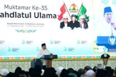 Presiden Prabowo Subianto menyampaikan kebijakan pendidikan saat Muktamar ke-35 NU di Jombang.
