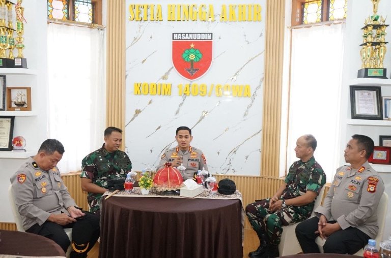 Usai Sedekah Subuh, Yusuf Usman Temui Dandim Gowa
