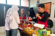 KKN Unhas Sulap Literasi Koperasi Jadi Permainan Seru