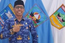 Ponidi, S.Pd. resmi dilantik sebagai Kepala SMKN 2 Sawahlunto, Rabu (19/8/2026), setelah sebelumnya menjalankan tugas sebagai Plt.