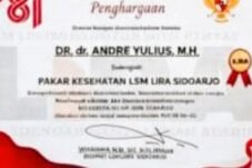 LIRA Sidoarjo Beri Penghargaan kepada Andre Yulius