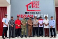 Gerai Koperasi Merah Putih Thehok Berdiri, Warga Menunggu Aktivitas Usaha