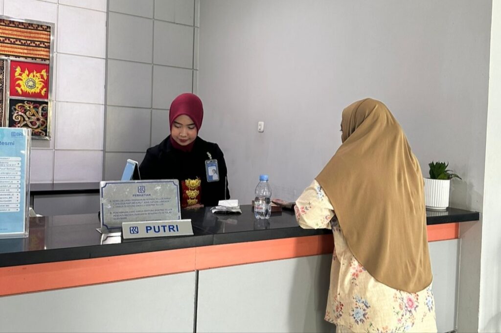 BRI Sinjai Hadirkan Layanan Spesial di Hari Pelanggan Nasional