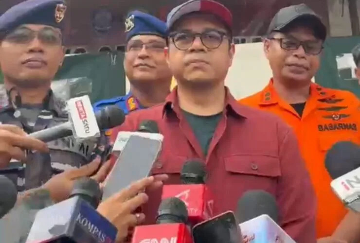 Kemkomdigi Telusuri Jejak Sinyal Delapan Warga Hilang di Selat Sunda