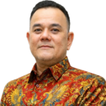 T.R. Fahsul Falah saat mengikuti kegiatan kedinasan di lingkungan pemerintahan.