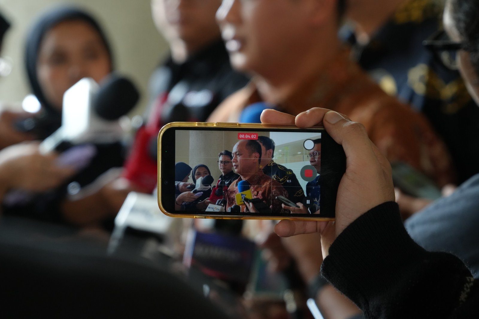 Kejagung Tetapkan Lima Tersangka Korupsi Pengadaan Motor Listrik BGN Rp1,22 Triliun