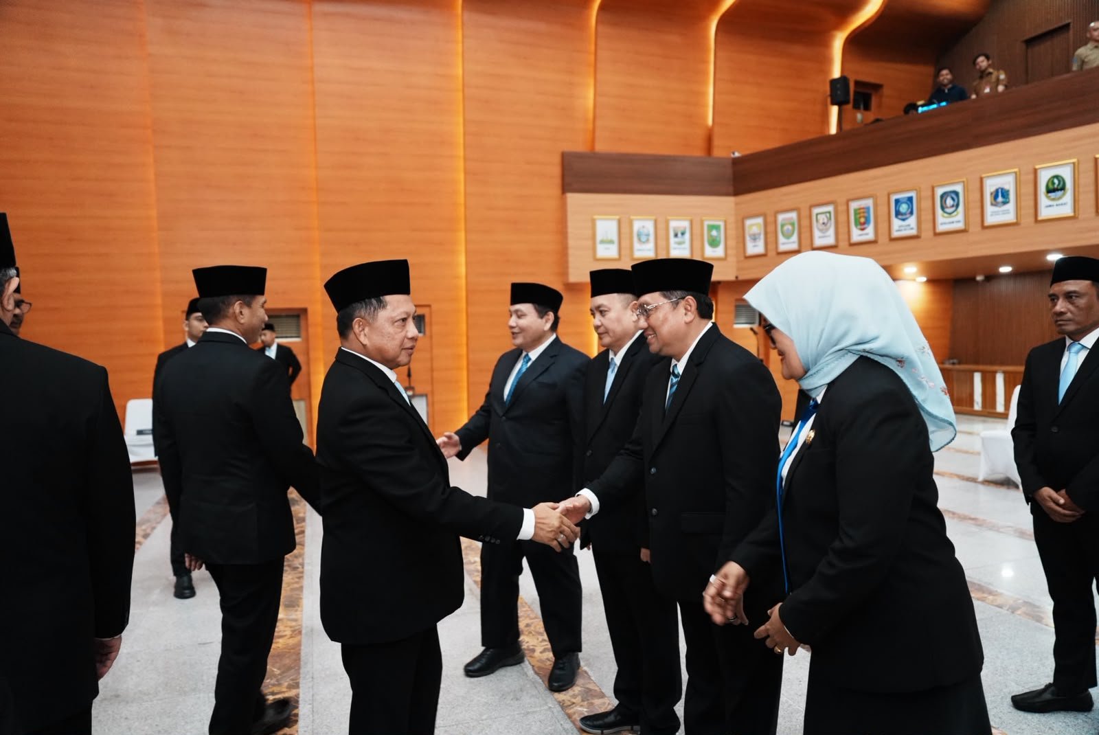 Menteri Dalam Negeri Muhammad Tito Karnavian melantik Pejabat Pimpinan Tinggi Pratama dan Pejabat Fungsional di Gedung Sasana Bhakti Praja, Kantor Pusat Kemendagri, Jakarta, Senin (5/10/2026). Foto: Puspen Kemendagri.