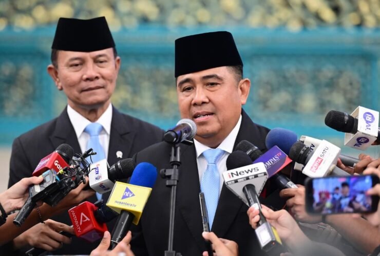 Para wakil menteri Kabinet Merah Putih saat memberikan keterangan pers di Istana Negara, Jakarta.