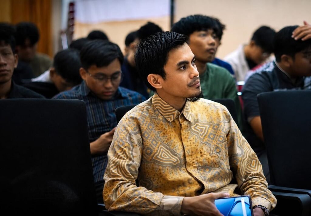 Muhammad Ikram, Ketua Umum Pengurus Pusat Lingkar Dakwah Mahasiswa Indonesia.