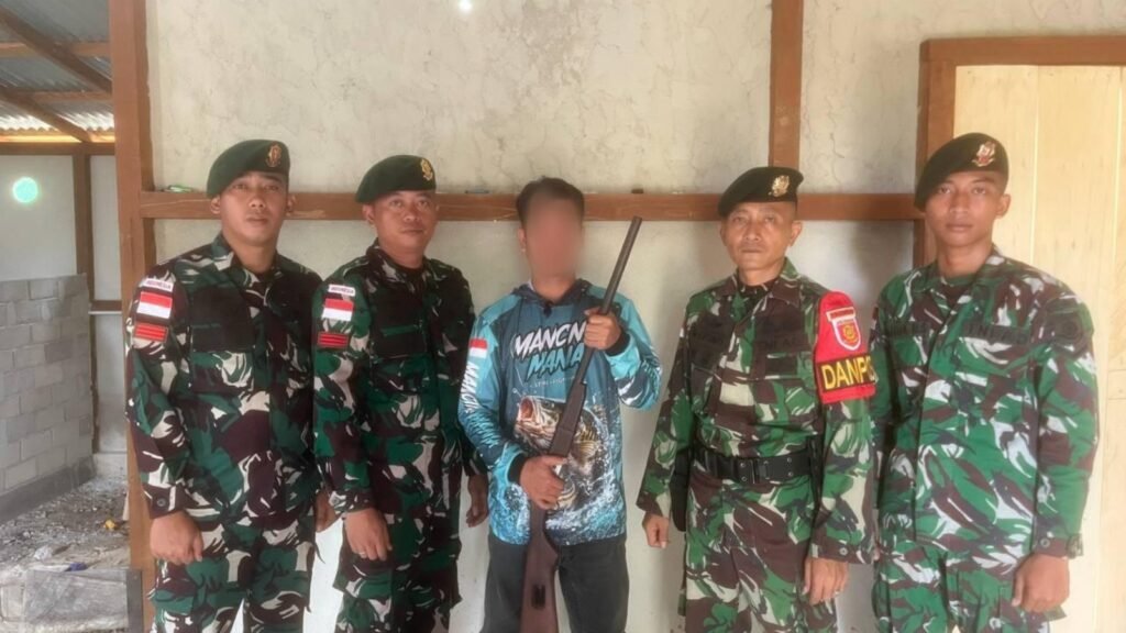 Kronologi Lengkap: Senjata Api Rakitan Diserahkan Warga kepada Satgas Pamtas 