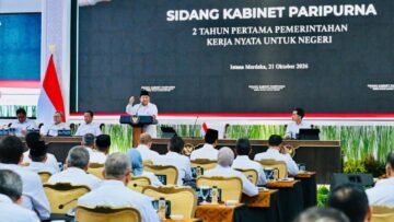 Mendagri Tito Hadiri Sidang Kabinet, Prabowo Tekankan Kekompakan dan Kerja Sama Tim