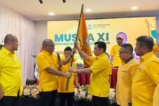 Foto Ilham Pangestu, anggota DPR RI dari Fraksi Partai Golkar yang terpilih secara aklamasi sebagai Ketua DPD II Partai Golkar Kabupaten Aceh Timur periode 2026–2031 melalui Musyawarah Daerah XI di Idi Rayeuk pada 26 Oktober 2026.