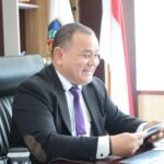 Dr. T.R. Fahsul Falah, S.Sos., M.Si., Kepala Pusat Strategi Kebijakan Kewilayahan, Kependudukan dan Pelayanan Publik, dengan gagasan kebijakan Atase Kependudukan untuk meningkatkan pelayanan administrasi kependudukan bagi WNI di luar negeri.