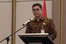 Staf Ahli Menteri Dalam Negeri Bidang Aparatur dan Pelayanan Publik, Anwar Harun Damanik, saat menghadiri rapat koordinasi harmonisasi regulasi dan peningkatan kualitas implementasi kebijakan di Jakarta, Kamis (29/10/2026).