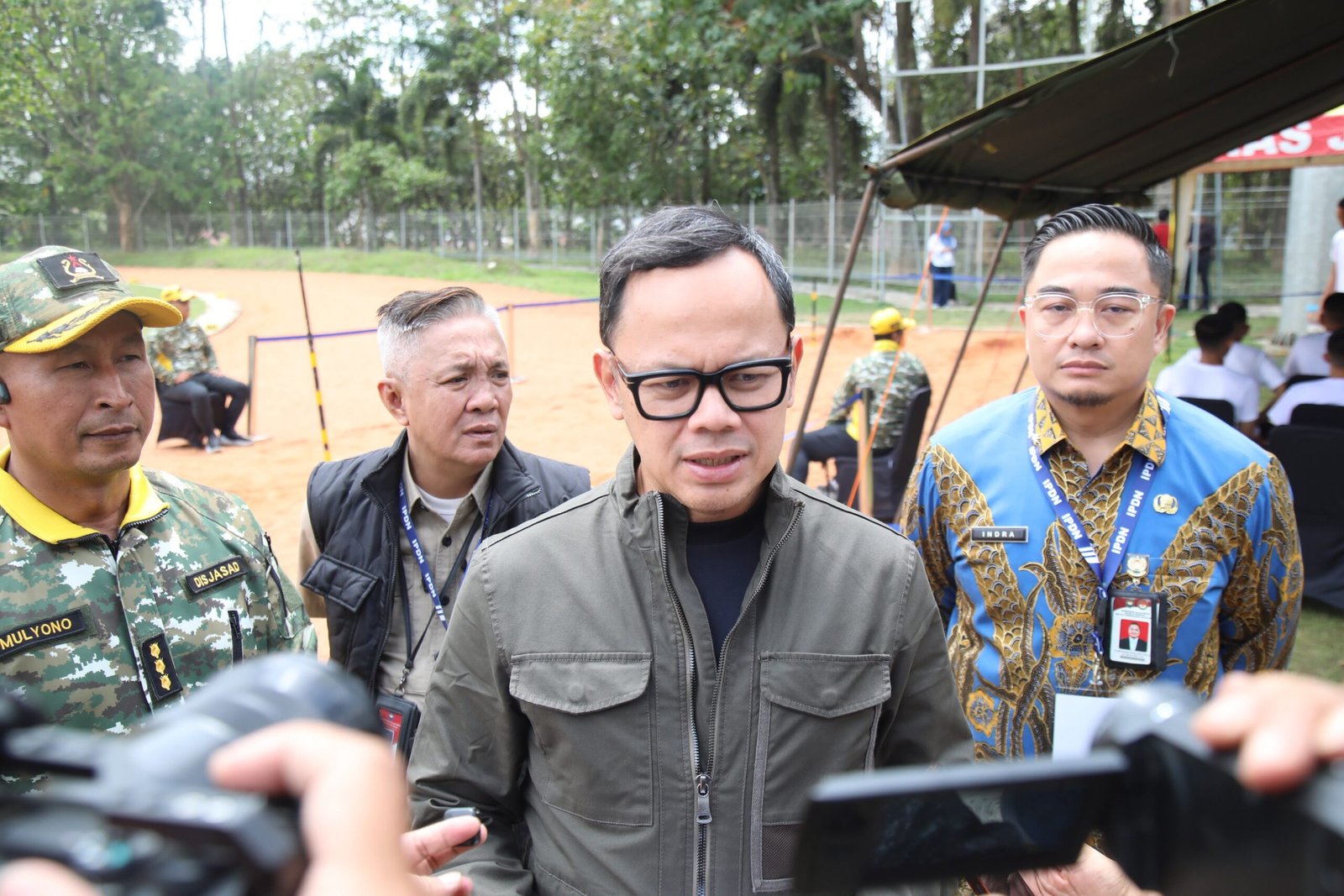 Wamendagri Bima Arya menjelaskan alokasi insentif Rp1 triliun dan kriteria penilaian pemerintah daerah berprestasi.