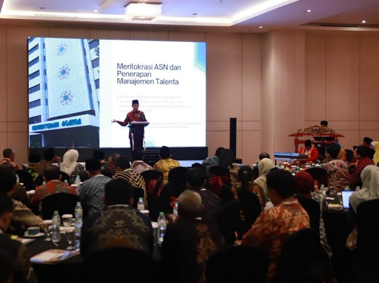 Menteri Agama Nasaruddin Umar saat membuka rapat koordinasi implementasi Manajemen Talenta ASN di Jakarta.