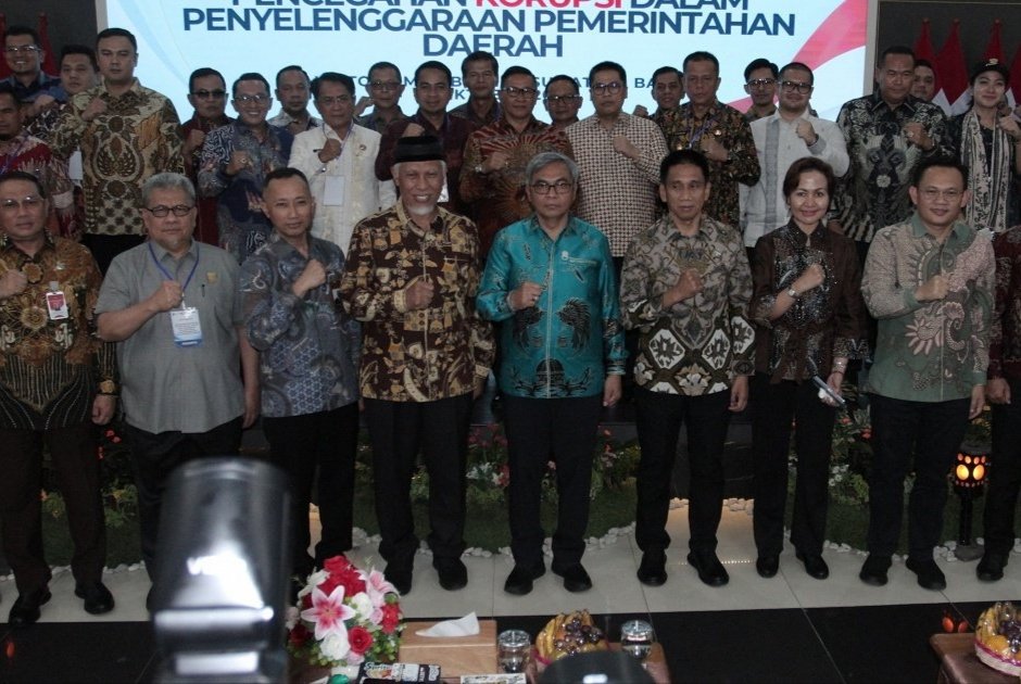Gubernur Bersama Kemendagri dan Ketua KPK Bahas Pencegahan Korupsi di Sumatera Barat
