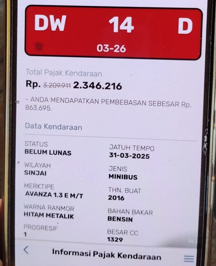 Photo: Tampilan Aplikasi Basul mobile yang menampilkan uraian dan Rincian tunggakan pajak Mobil Samsat Kabupaten Sinjai. (Foto Sinjai Update). 
