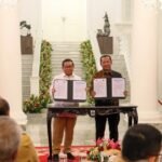 KPK menyerahkan dua aset rampasan negara kepada Pemprov DKI Jakarta untuk dimanfaatkan bagi pelayanan publik.