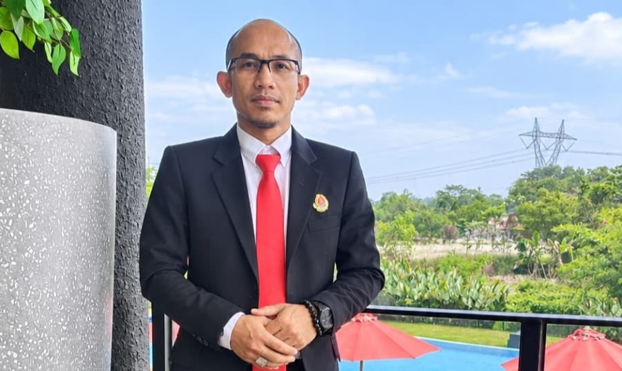 Potret Advokat Seno Aji, S. Sos., S.H., M.H., kuasa hukum ahli waris almarhum Sunaryo dalam persoalan kredit BRI Unit Sukadana di Lampung Timur.