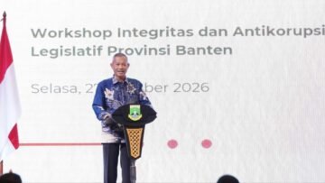 Wakil Ketua KPK Ibnu Basuki Widodo menyampaikan materi dalam Workshop Integritas dan Antikorupsi Sektor Legislatif Provinsi Banten di Serang, Selasa (27/10/2026).